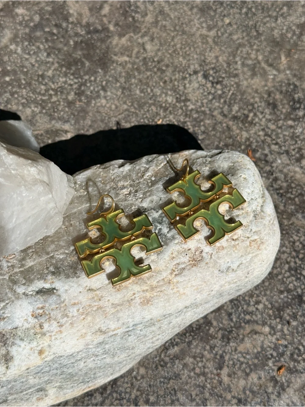 Tory Burch Gold-Tone Green Enamel Logo Drop Earrings
